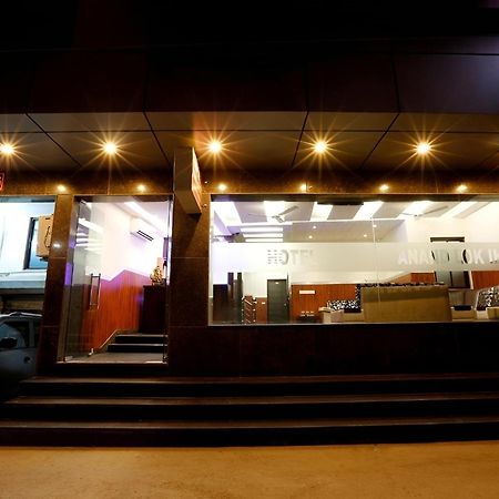 Hotel Anand Lok Inn Mahipalpur, Igi Delhi Airport New Delhi Ngoại thất bức ảnh